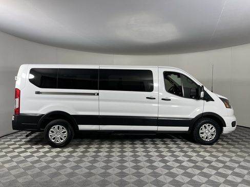 Used 2023 Ford Transit 350 XLT image 5