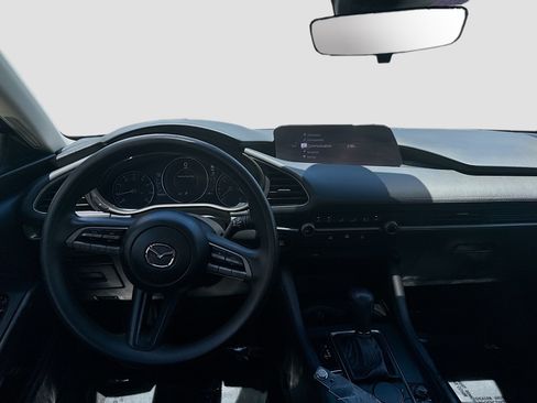 Used 2020 MAZDA MAZDA3 Sedan FWD image 20