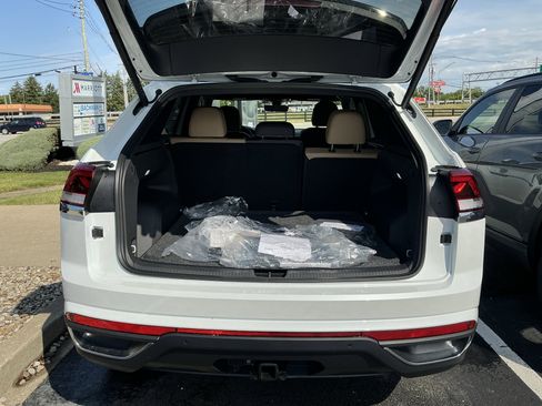 New 2026 Volkswagen Atlas Cross Sport SE AWD/4WD image 25