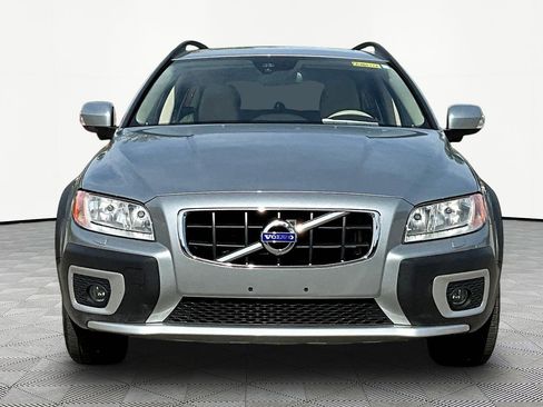 Used 2013 Volvo XC70 3.2 image 2