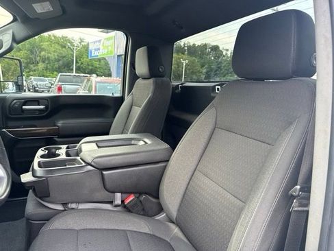 Used 2022 GMC Sierra 2500 SLE w/ SLE Convenience Package AWD/4WD image 8