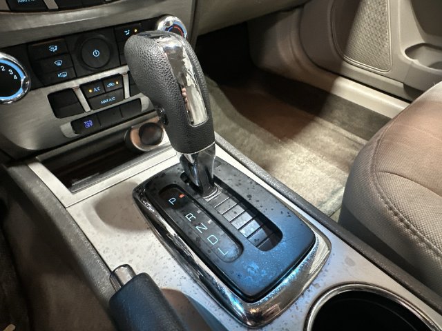 Used 2012 Ford Fusion SE FWD image 27