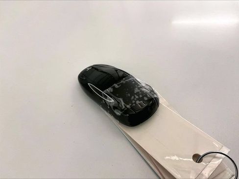 Used 2020 Tesla Model S Long Range AWD/4WD image 9