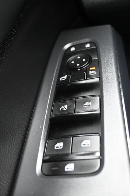 Used 2024 Nissan Pathfinder SV FWD image 28