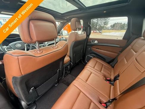 Used 2018 Jeep Grand Cherokee Summit w/ Platinum Series Group AWD/4WD image 31
