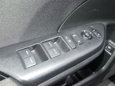 Used 2018 Honda Civic EX image 18