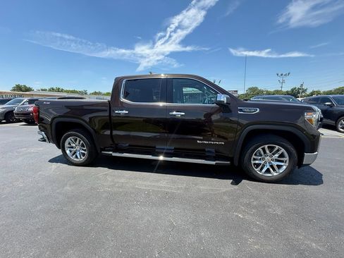 Used 2020 GMC Sierra 1500 SLT w/ SLT Premium Plus Package AWD/4WD image 2