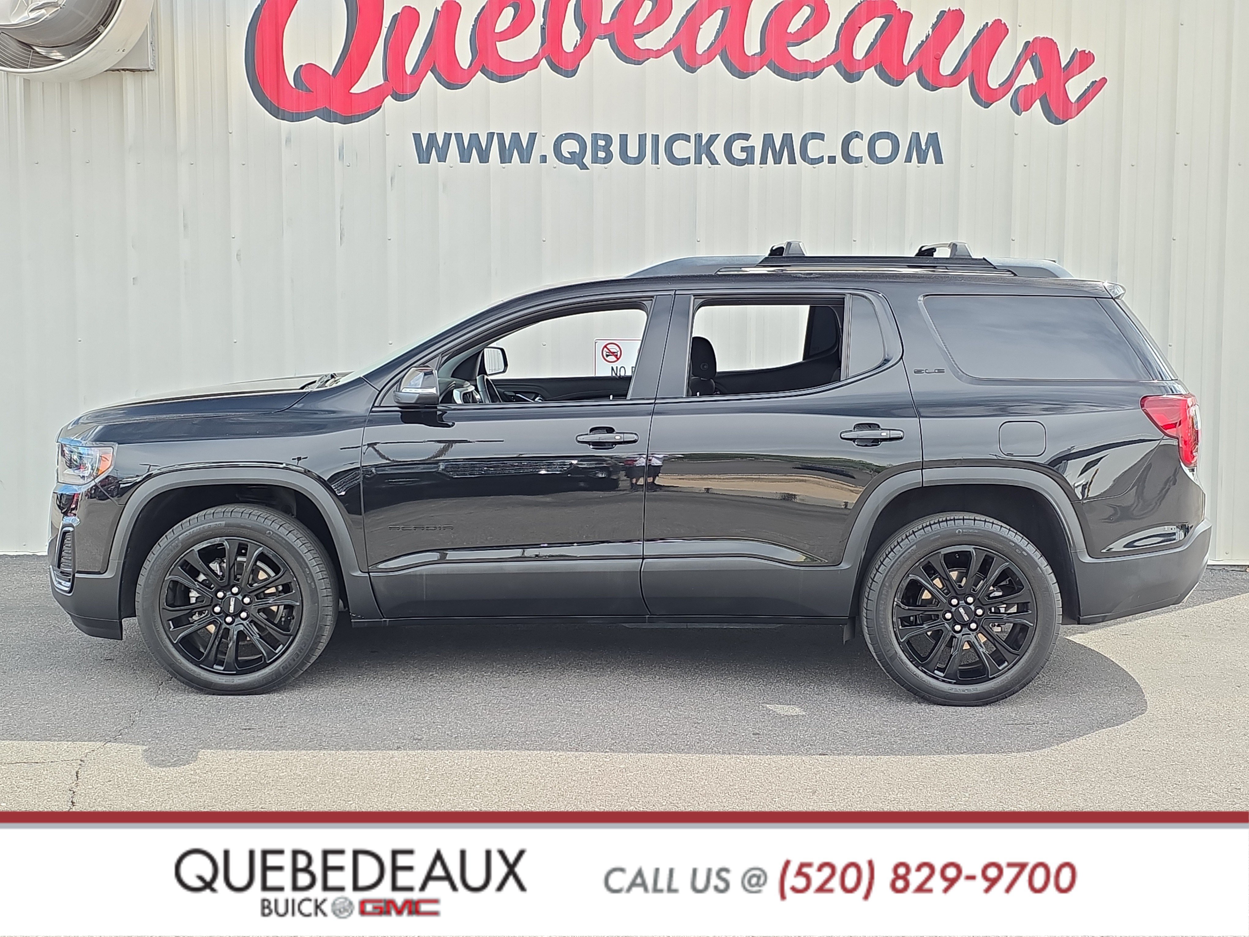 Used 2023 GMC Acadia SLE w/ Elevation Edition FWD image 4
