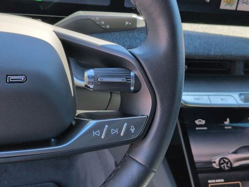 Used 2024 Lucid Air Touring AWD/4WD image 20