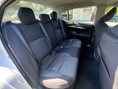 Used 2025 Toyota Camry LE image 25