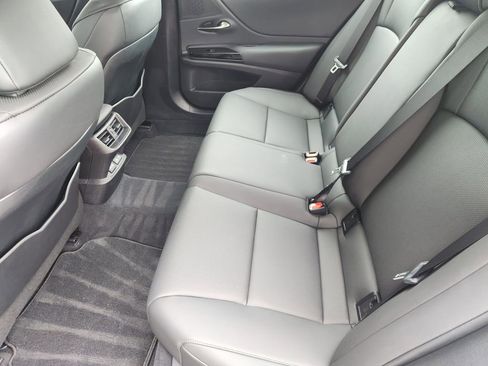 Used 2023 Lexus ES 350 w/ Premium Package image 30