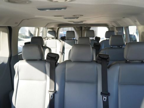 Used 2017 Ford Transit 350 XL RWD image 11