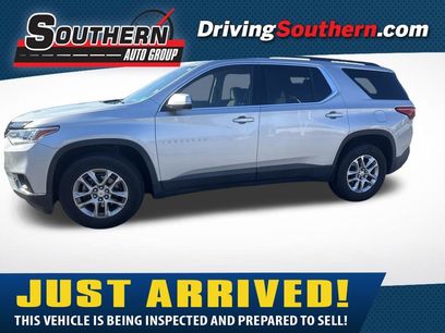 Used 2020 Chevrolet Traverse LT