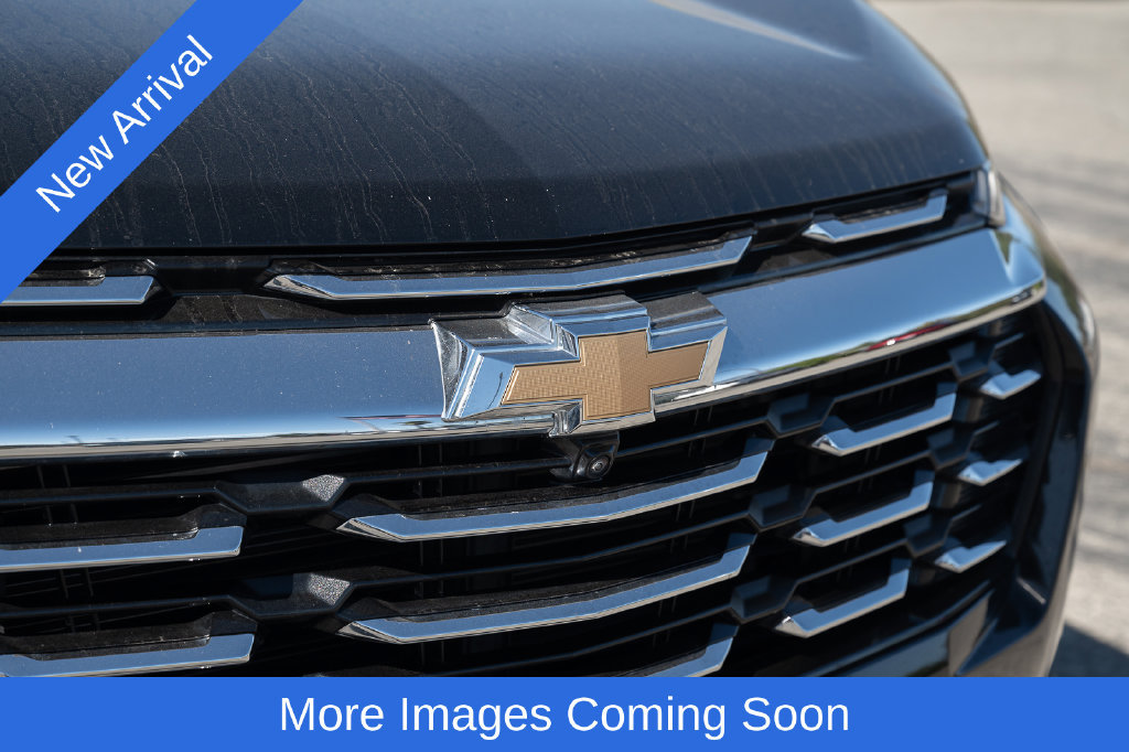 Used 2025 Chevrolet Equinox LT w/ Convenience Package II FWD image 8