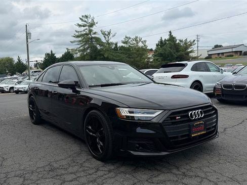 Used 2020 Audi S8 L AWD/4WD image 3