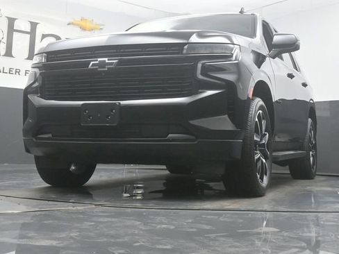 Used 2024 Chevrolet Tahoe RST w/ Luxury Package AWD/4WD image 4