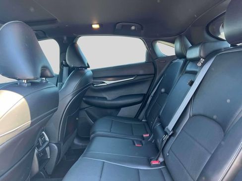 Used 2023 INFINITI QX55 Luxe w/ Cargo Package AWD/4WD image 12
