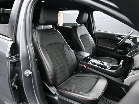 Certified 2021 Ford Edge ST-Line FWD image 30
