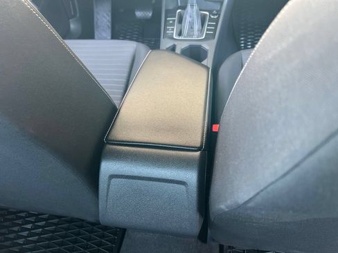 Used 2025 Volkswagen Jetta S FWD image 17