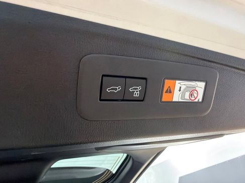 Used 2025 Lexus GX 550 w/ Cold Area Package AWD/4WD image 40