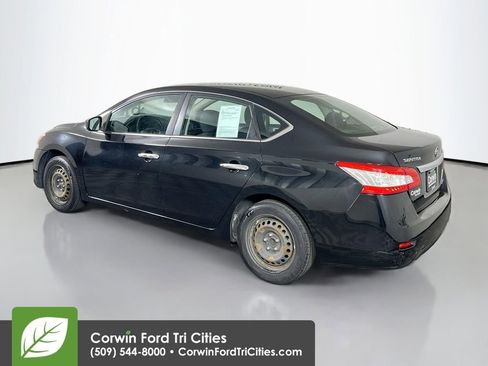 Used 2013 Nissan Sentra S image 11