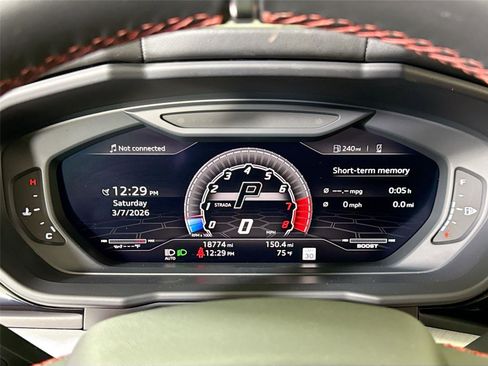 Used 2021 Lamborghini Urus image 17