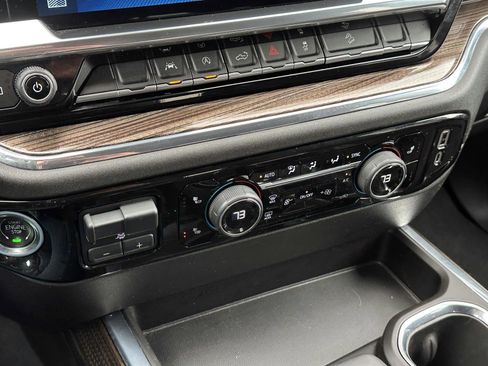 Used 2023 Chevrolet Silverado 1500 RST image 27