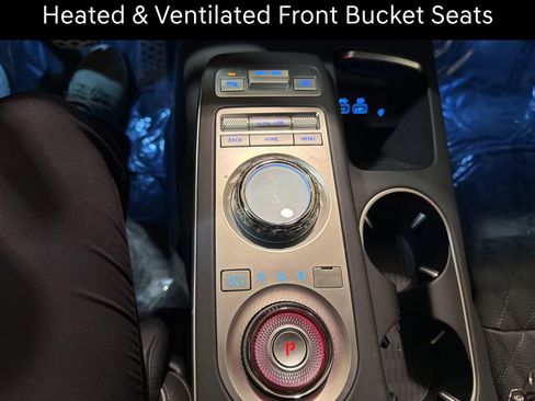 Certified 2024 Genesis GV70 3.5T Sport w/ Sport Advanced Package image 26