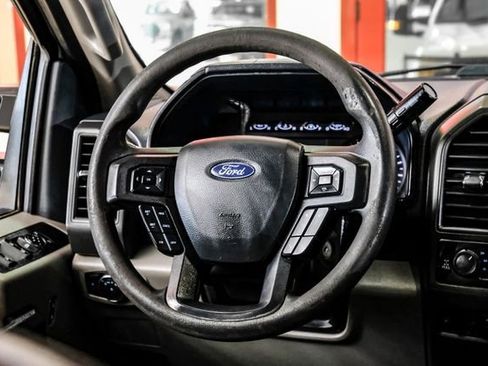 Used 2022 Ford F250 XL w/ Power Equipment Group image 15