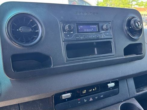 Used 2021 Mercedes-Benz Sprinter 2500 w/ Driver Convenience Package image 13