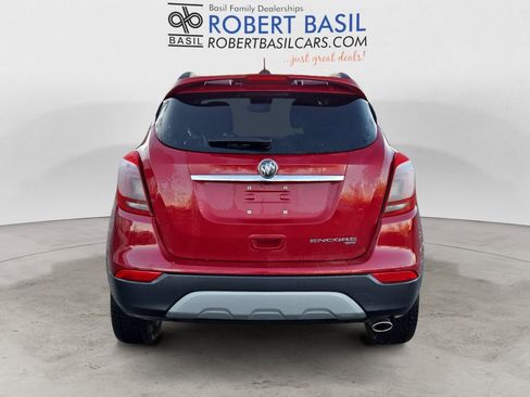 Used 2019 Buick Encore Sport Touring image 4