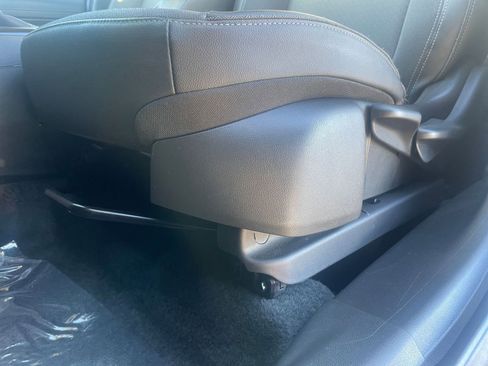 Used 2025 Buick Encore GX Preferred image 23