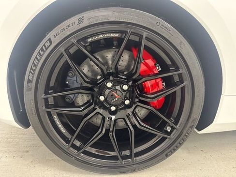 New 2025 Chevrolet Corvette Z06 image 36