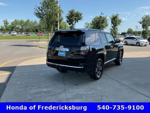 Used 2018 Toyota 4Runner Limited AWD/4WD image 5