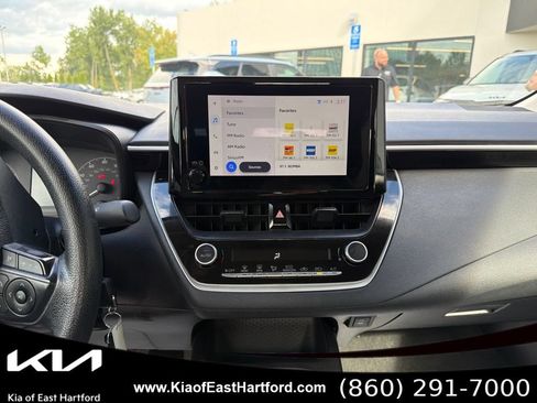 Used 2025 Toyota Corolla LE FWD image 24