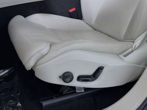 Used 2020 Volvo XC60 T5 Inscription w/ Protection Package Premier image 22