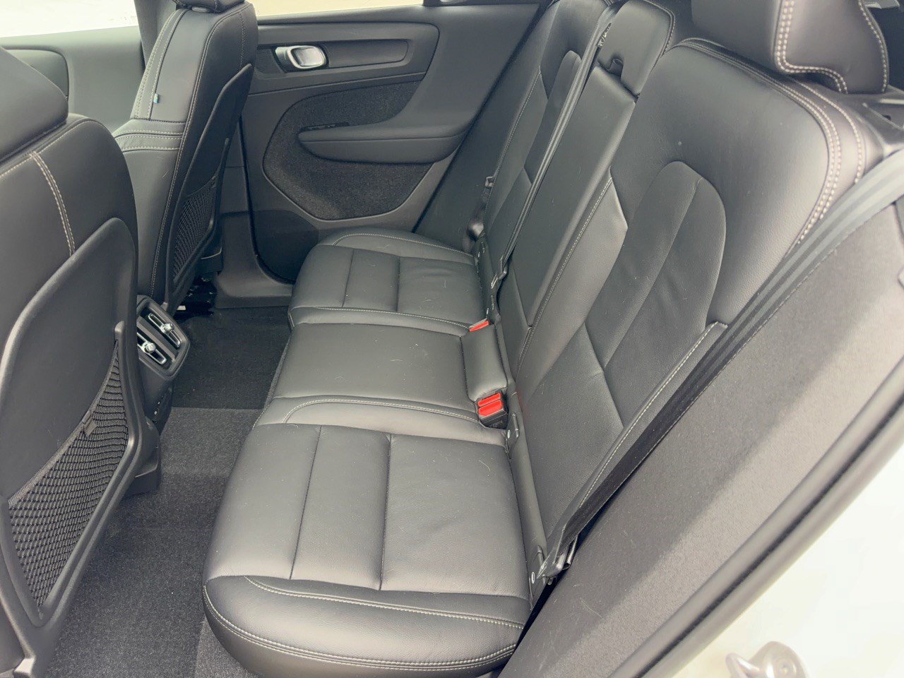 Used 2023 Volvo XC40 B5 Ultimate w/ Protection Package Premier AWD/4WD image 25