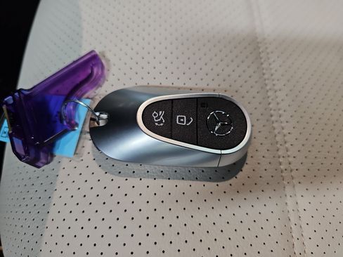 New 2026 Mercedes-Benz GLC 300 4MATIC image 37