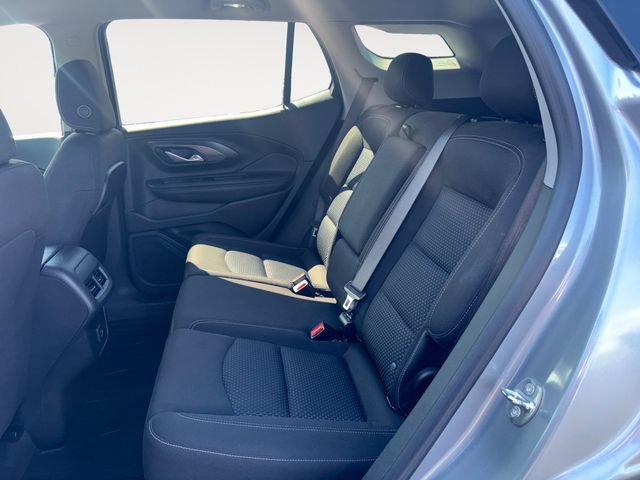 Used 2023 GMC Terrain SLE w/ Driver Convenience Package FWD image 13