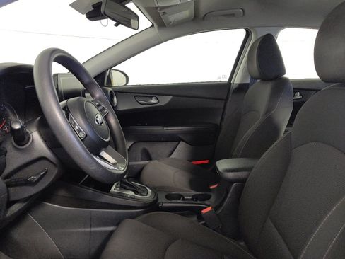 Used 2020 Kia Forte LXS FWD image 17