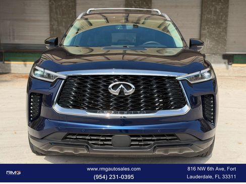 Used 2023 INFINITI QX60 Luxe w/ Cargo Package FWD image 12