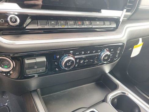 New 2026 GMC Sierra 1500 SLT w/ SLT Premium Package image 26