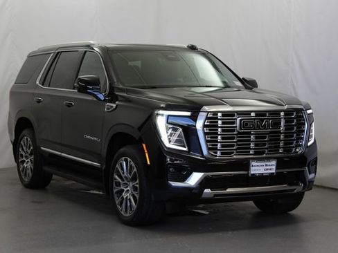 New 2026 GMC Yukon Denali w/ Advanced Technology Package AWD/4WD image 1