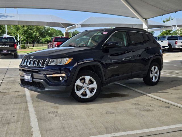 Used 2018 Jeep Compass Latitude w/ Popular Equipment Group AWD/4WD image 1