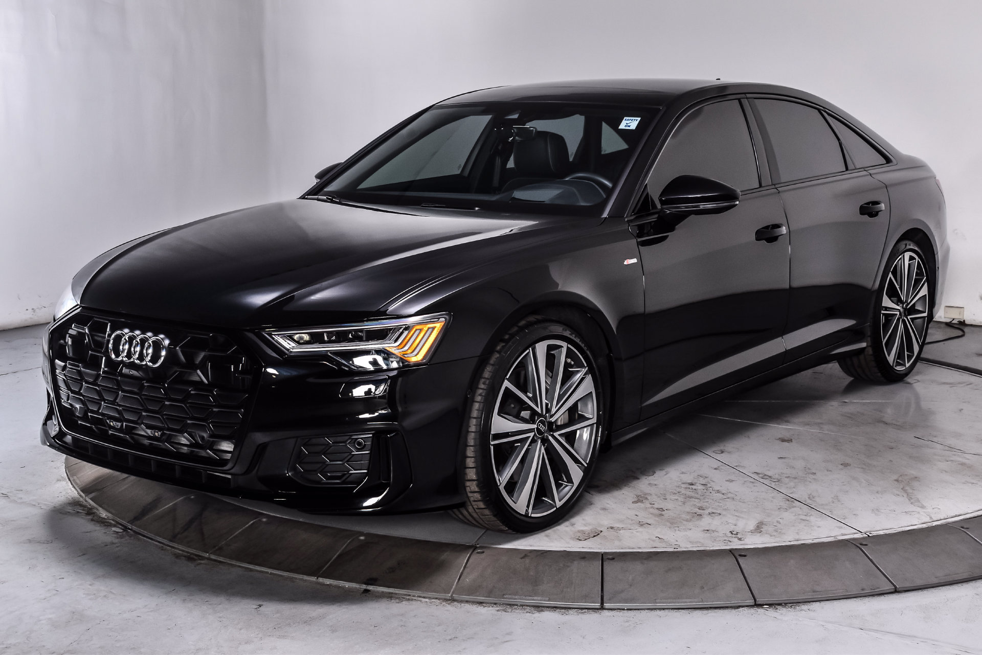 Used 2025 Audi A6 3.0T Prestige AWD/4WD image 3