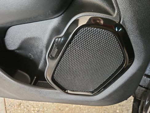 Used 2019 Jeep Renegade Altitude w/ Quick Order Package 2XM image 27