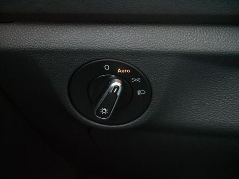 Certified 2024 Volkswagen Jetta Sport image 26