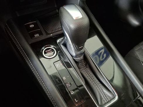 Used 2022 Nissan Kicks SV FWD image 16