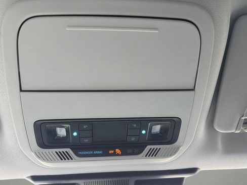 Used 2022 Ford Mustang Mach-E Select image 27