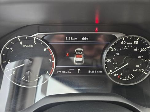 Used 2023 Nissan Rogue SV AWD/4WD image 22